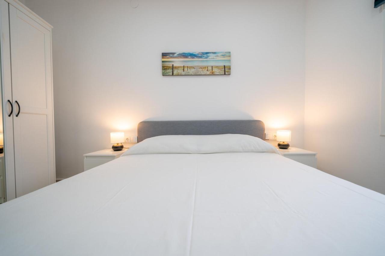 Homeholidaysrentals Chiara - Costa Brava Бланес Экстерьер фото