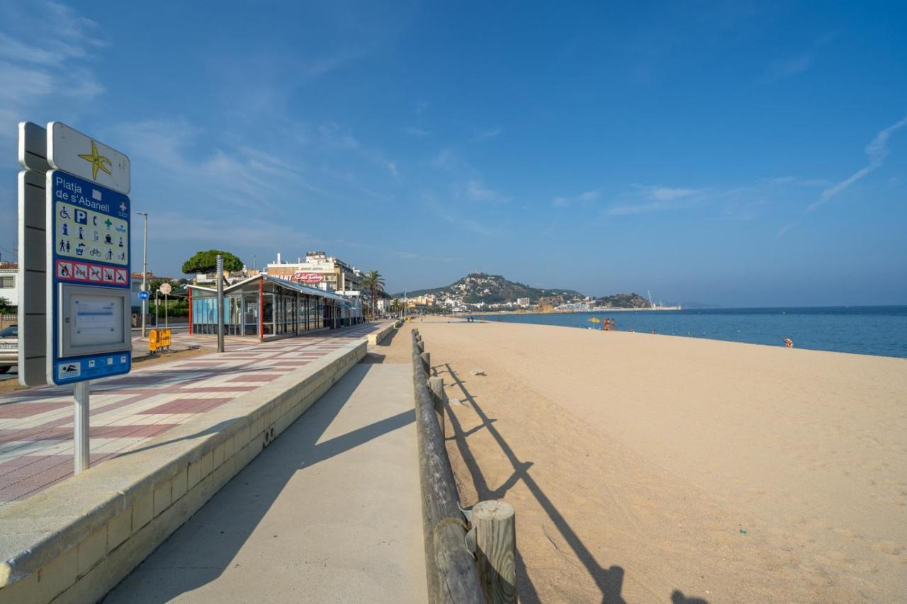 Homeholidaysrentals Chiara - Costa Brava Бланес Экстерьер фото