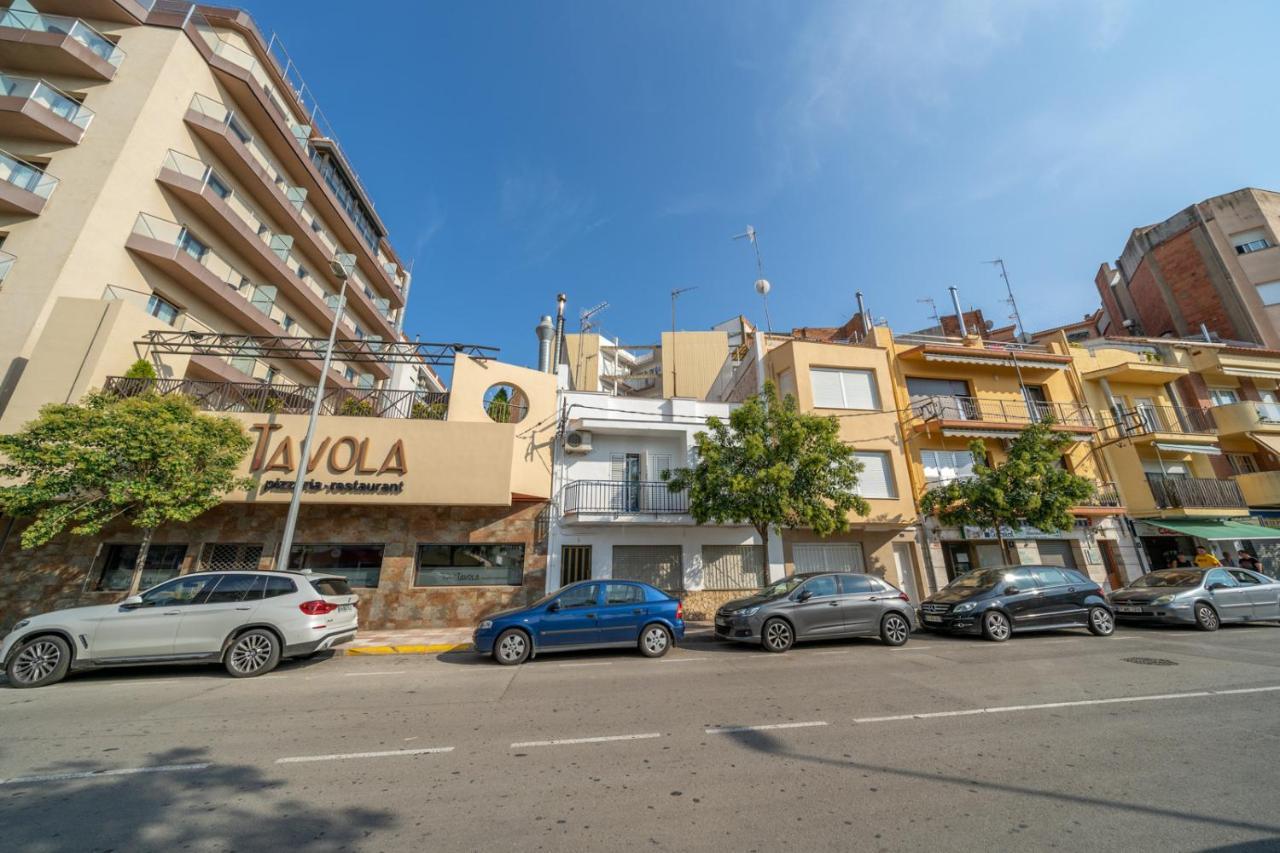 Homeholidaysrentals Chiara - Costa Brava Бланес Экстерьер фото