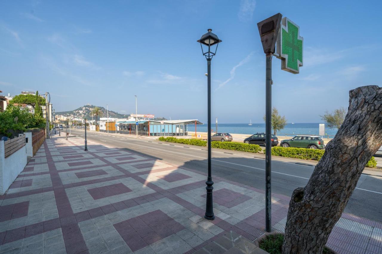 Homeholidaysrentals Chiara - Costa Brava Бланес Экстерьер фото